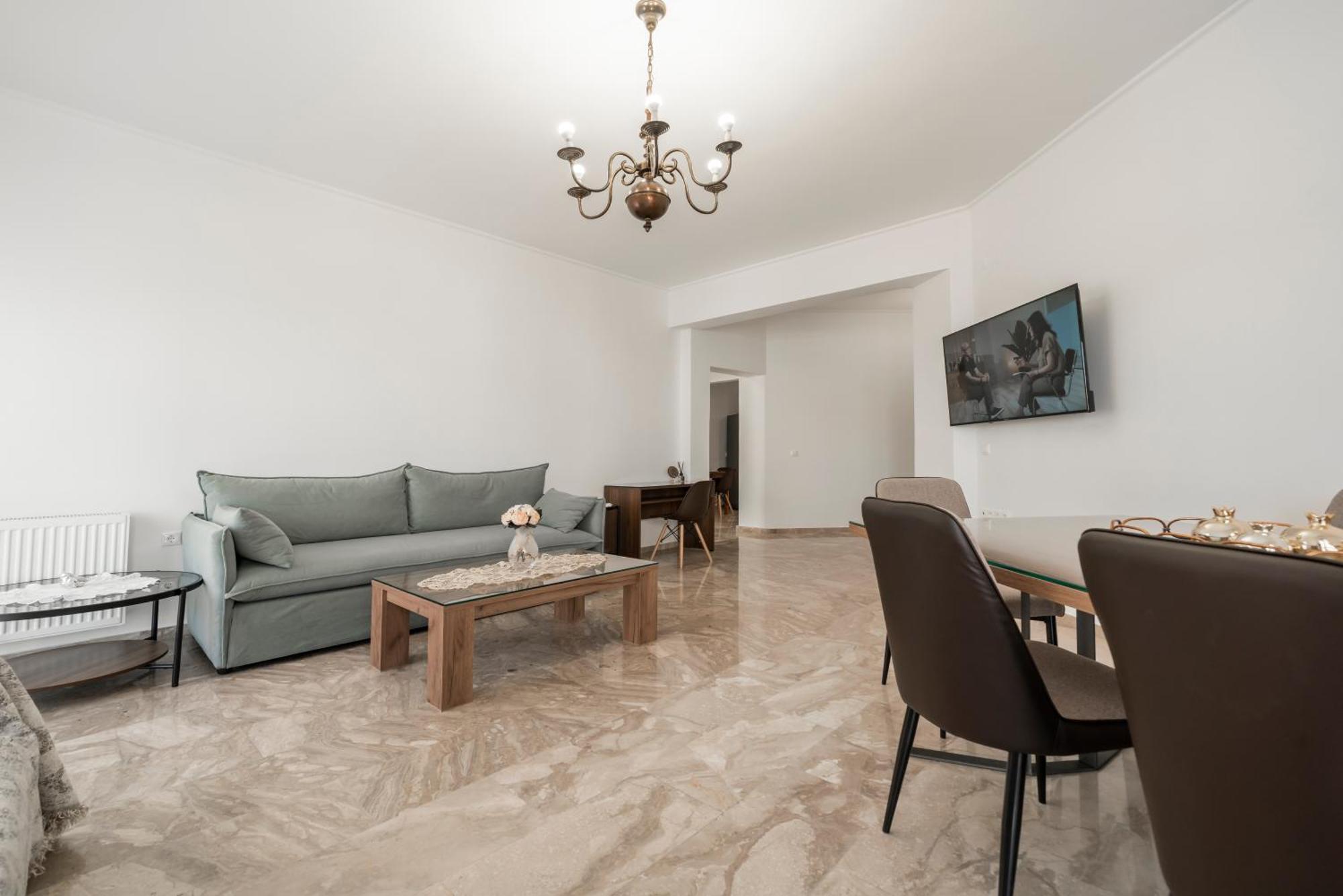 Neon 2Br Luxurious Central Apt Heraklion Bagian luar foto