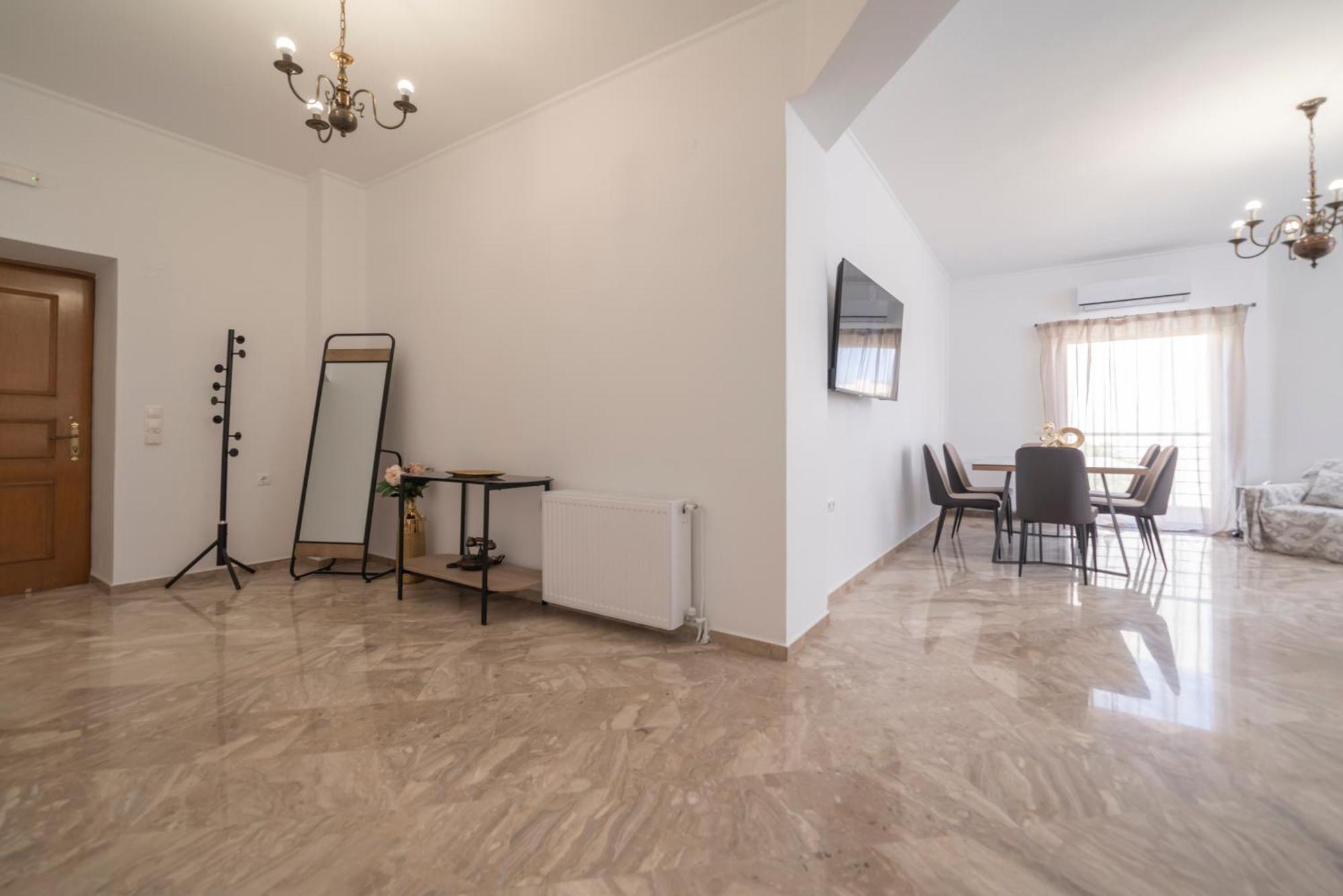 Neon 2Br Luxurious Central Apt Heraklion Bagian luar foto
